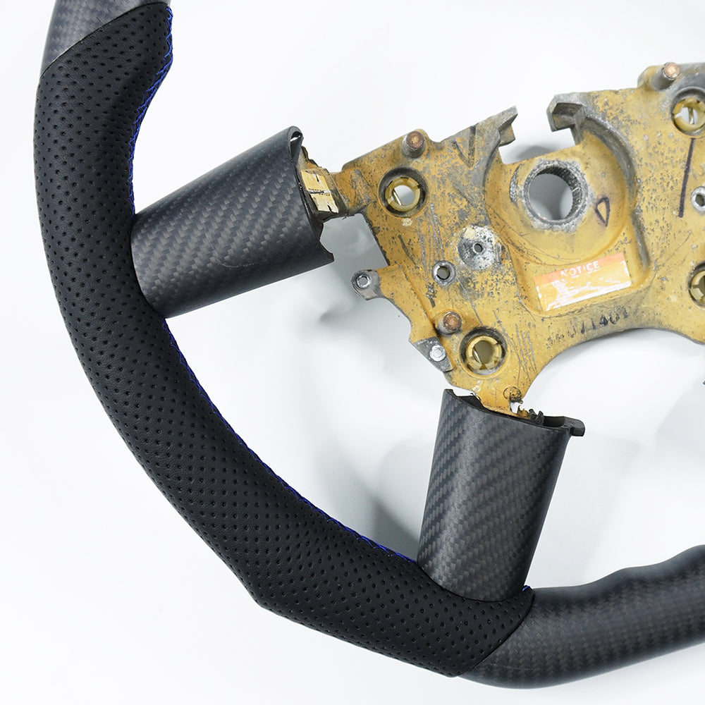 Private custom carbon fiber steering wheel for Pontiac GTO 2004-2006/perforated leather&matte carbon fiber