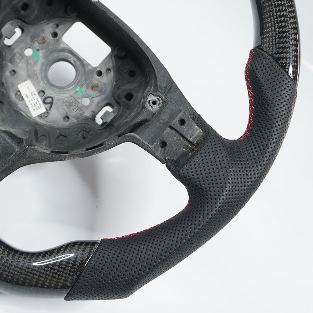 Private custom glossy carbon Fiber steering wheel For Volkswagen Golf 5/ MK5/ GTI