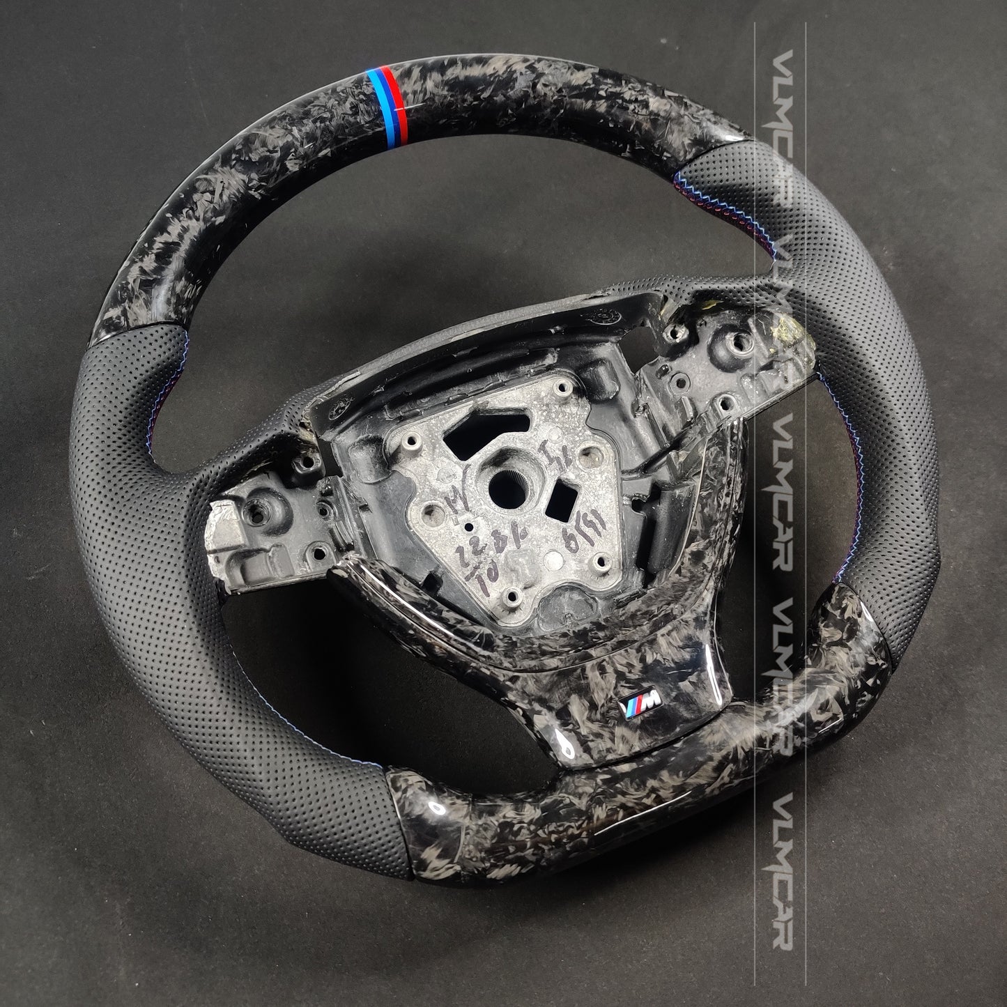 Private custom forged carbon fiber steering wheel for bmw 5 series/ F10