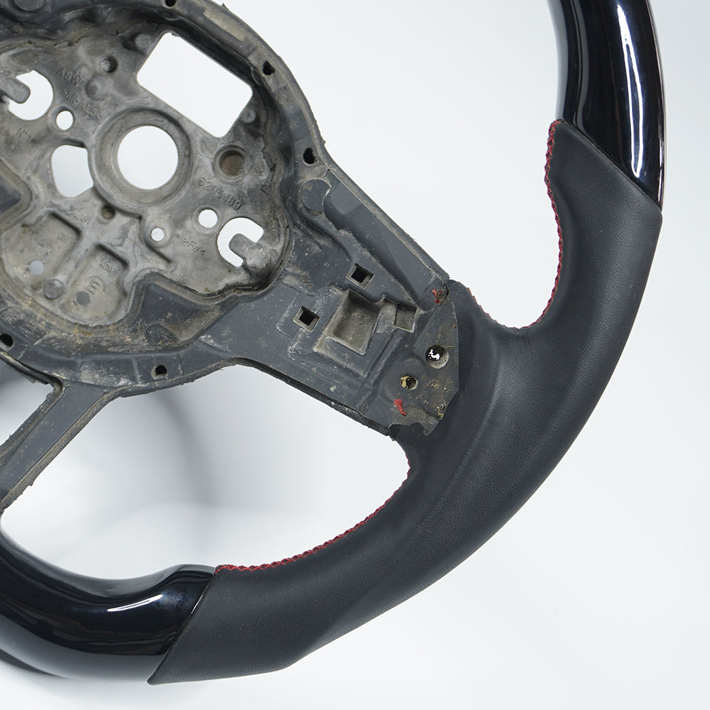 Private custom carbon fiber steering wheel for volkswagen golf mk7/7.5/ piano black& smooth leather
