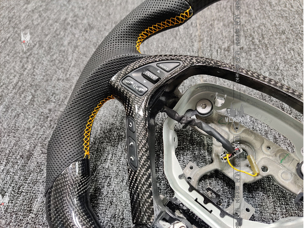 Private custom carbon fiber steering wheel for Infiniti G37/G25