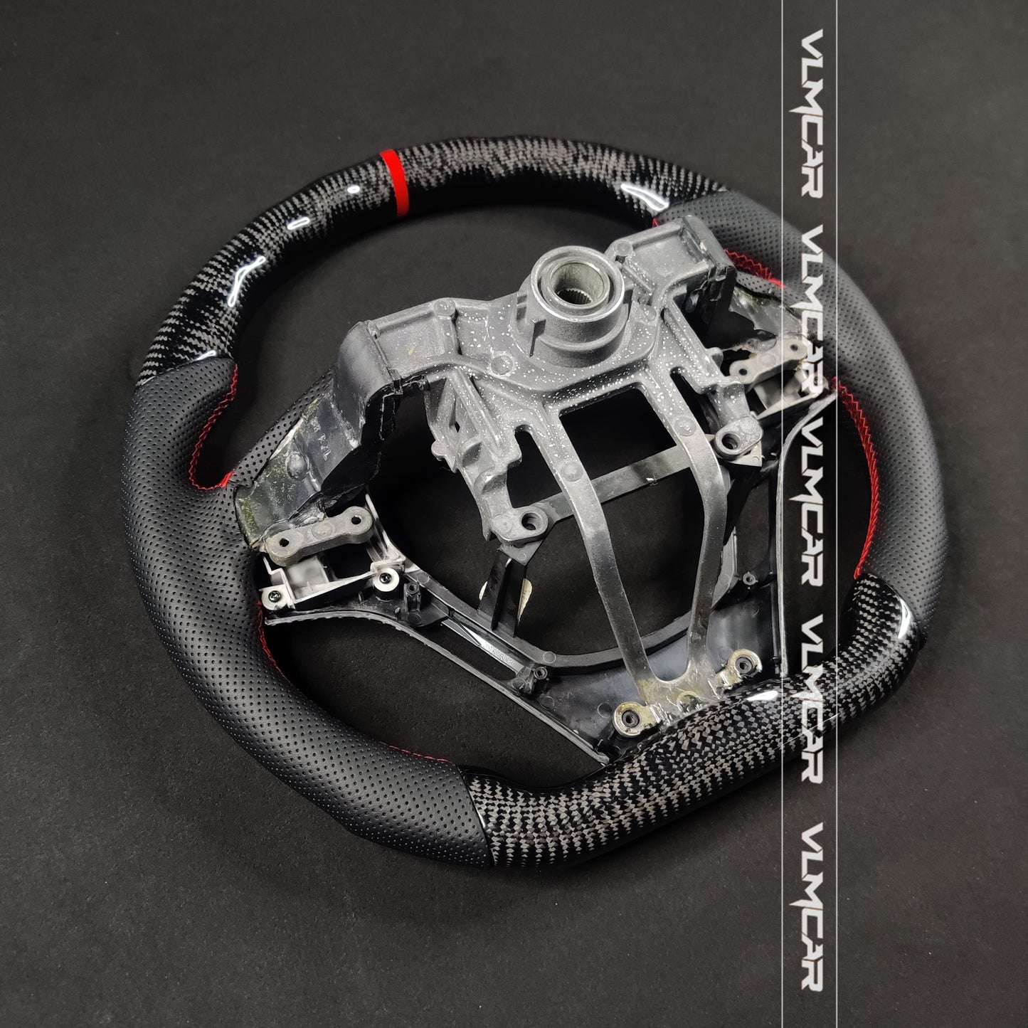 Custom carbon fiber steering wheel For Hyundai Genesis coupe