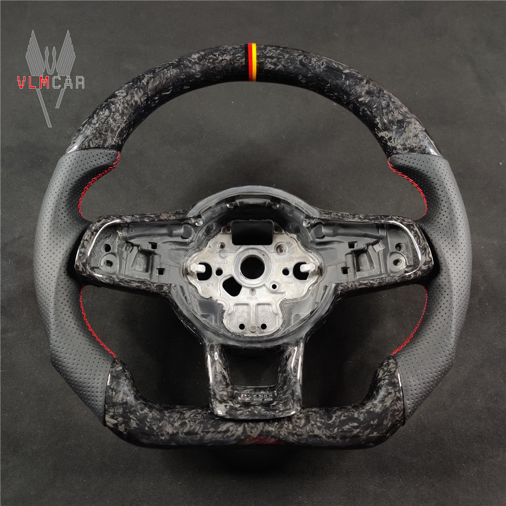Private custom carbon Fiber steering wheel For VW Golf MK7 MK7GTI MK7R / Forged carbon fiber