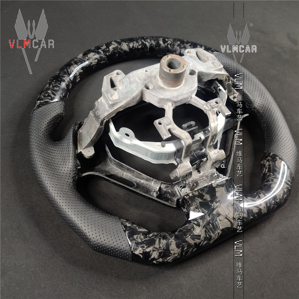Private custom forged carbon fiber steering wheel For Infiniti G37