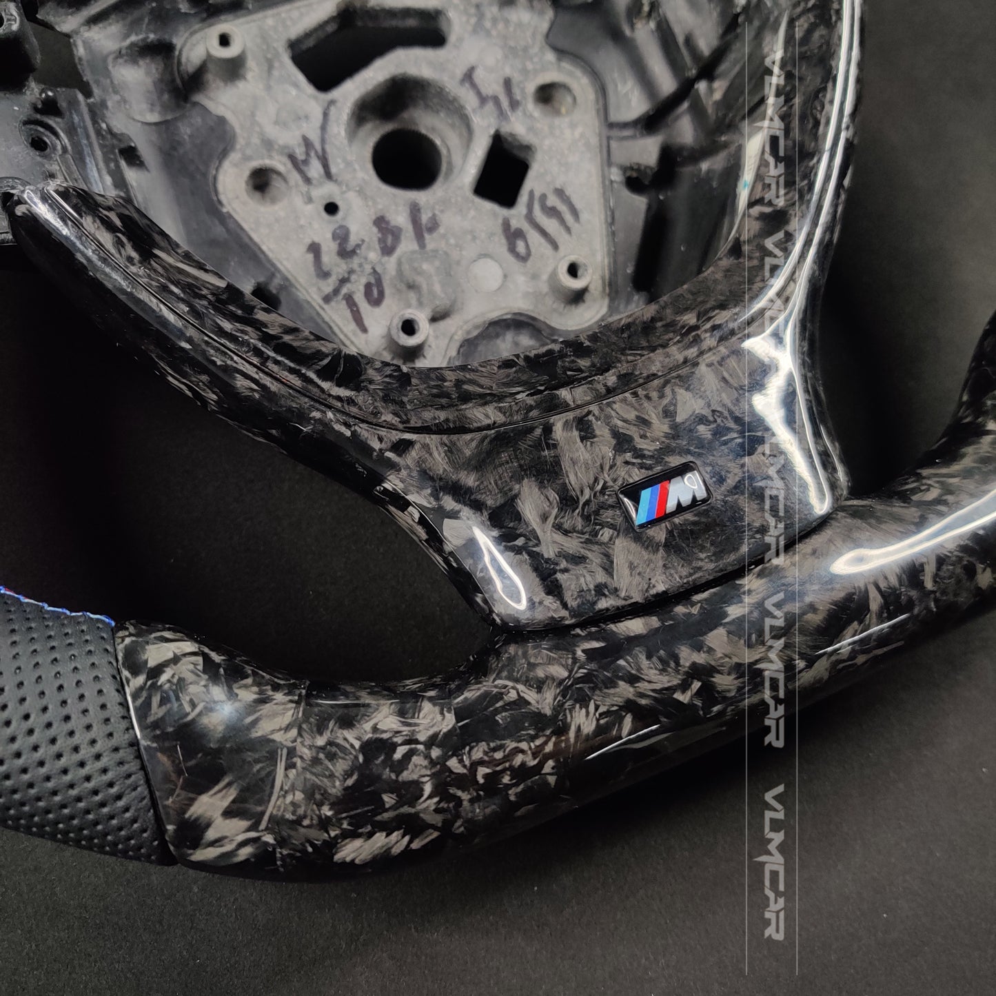 Private custom forged carbon fiber steering wheel for bmw 5 series/ F10